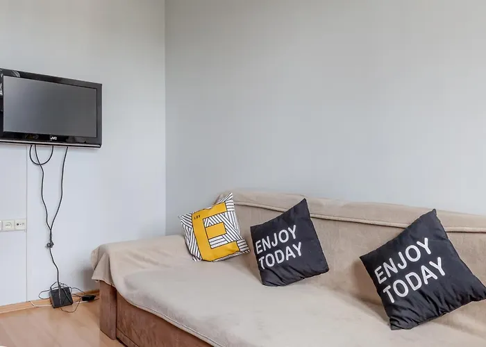 شقة Klimatyczne Mieszkanie 3-pok. 200m Od Dworca Glownego Pkp