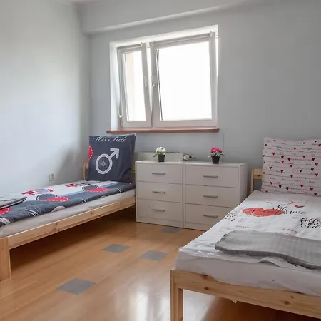 Klimatyczne Mieszkanie 3-pok. 200m Od Dworca Glownego Pkp * Breslavia